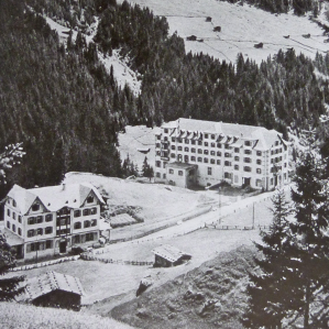 Da funtaunas, bavettas e curants 